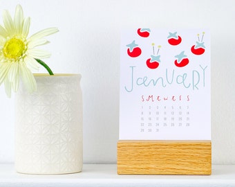 2017 sewing calendar - desk calendar with wood stand