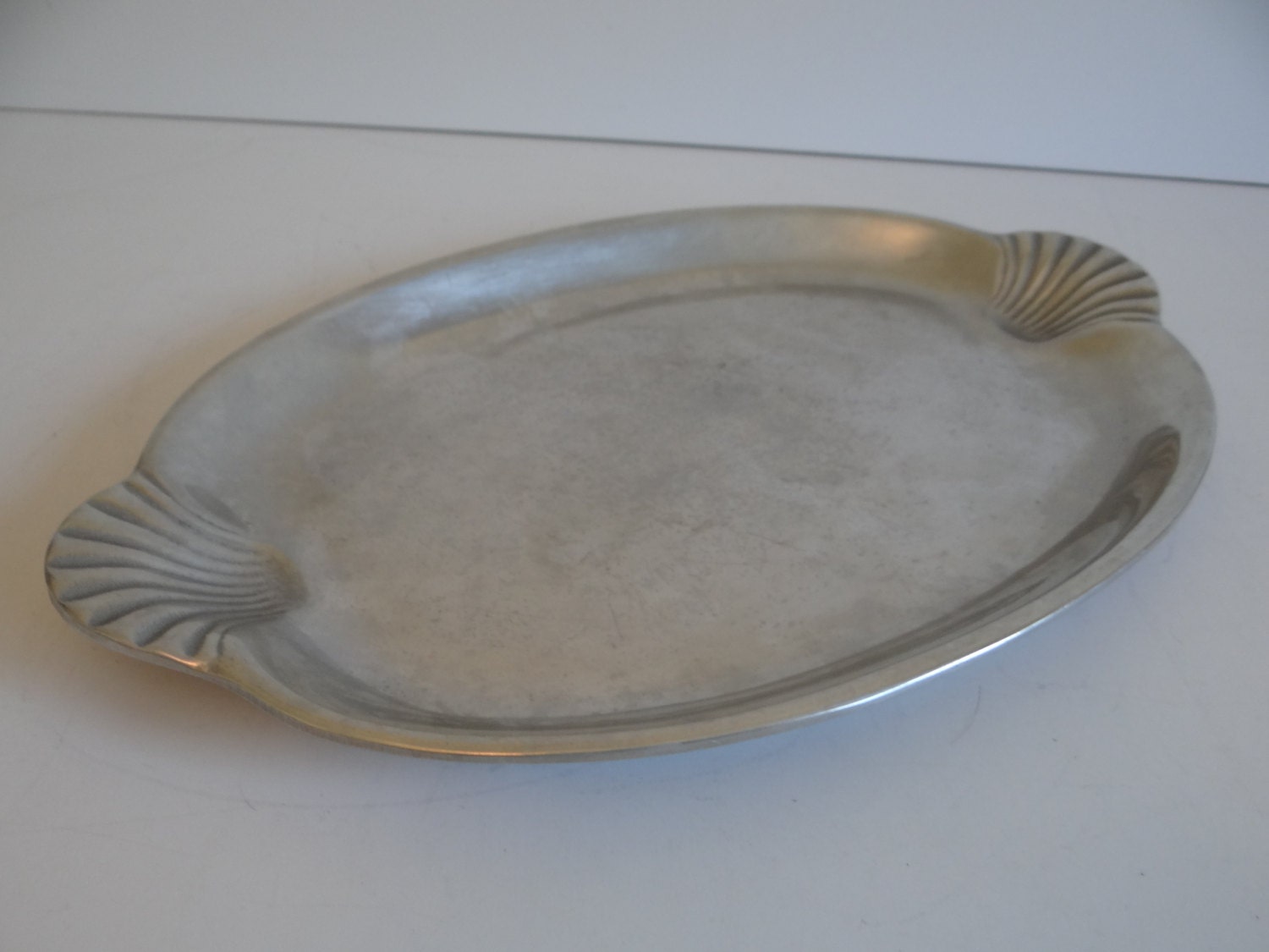 Vintage Wilton Armetale Scallop Handle Tray Wilton Platter