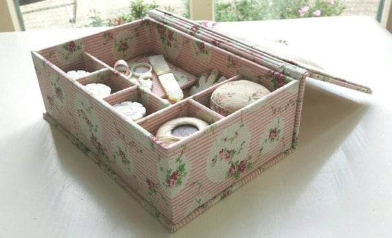 DIY kit sewing or jewellery box of 5.1 x 6.7 x 2.8 by Cornsant