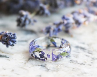 Eco Resin Ring Band with Pressed Lavender Flowers and Leaves - Clear Ring - Nature Inspired Jewellery