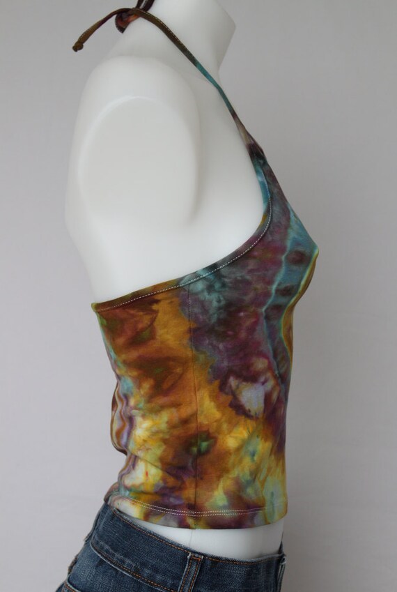 string tie crop top