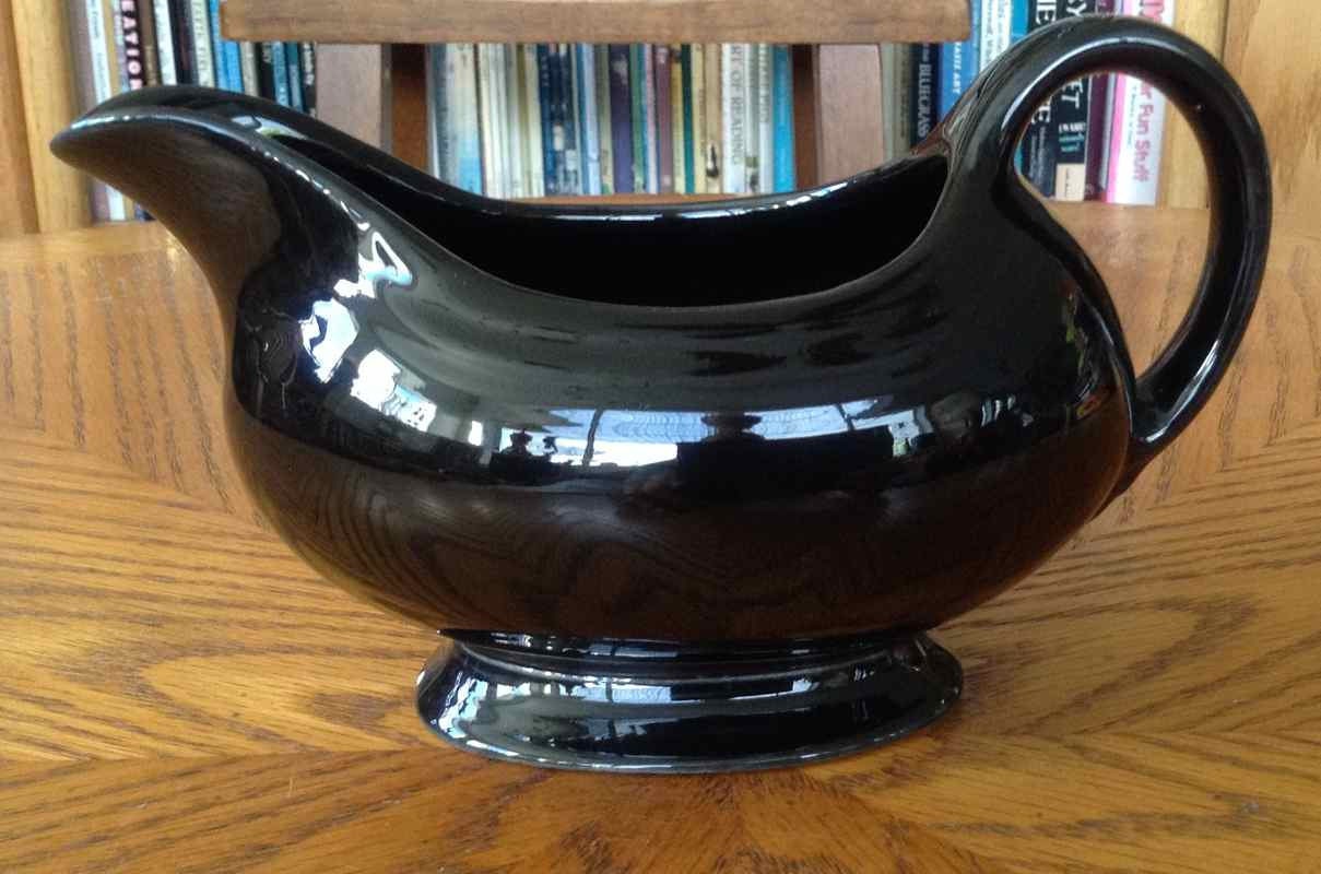 Vintage Black Fiesta Gravy Boat – Made in USA – 1950 to 1985 – Haute Juice