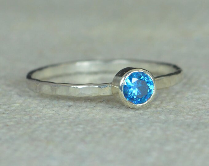 Small Blue Zircon RIng, Hammered Silver Ring, Stackable Rings, Mother's Ring, December Birthstone Ring, Skinny Ring, Mothers Ring
