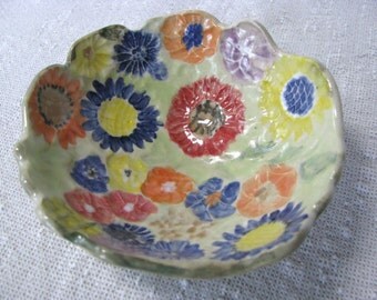 ceramic bowl, painted flower bowl, happy colors bowl, summer flowers in a bowl, friendship gift, catch-all bowl