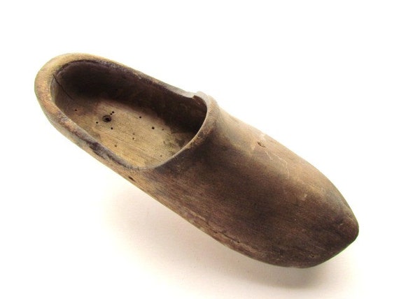 Vintage Dutch Sabot / Antique Dutch Wooden Shoe by ThingsOfOdd