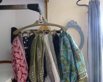 Door scarf, storage scarf scarf, taupe, scarf storage, wood, color taupe, pink, different models