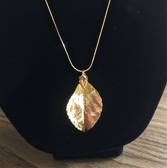 Pretty 24K Gold Dipped Leaf Pendant with a 24 Gold