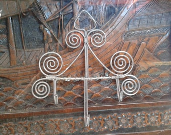 Vintage metal wire hooks ~ spiral detailing.