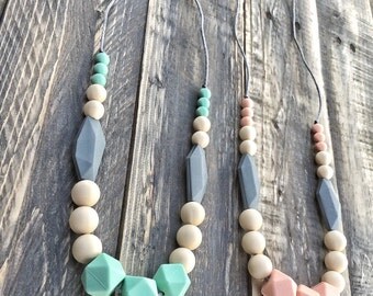 Silicone Beads Teething Necklace / Nursing Necklace Jewelry for Mom and Baby Shower Gift - Toy - Bliss