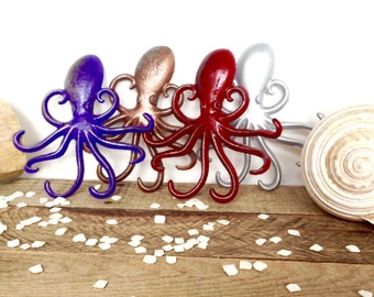 Cast Iron Octopus Hook - Nautical Home Decor - Beach House Decor - Nautical Hooks - Coastal Wall Decor - Octopus Decor - Wall Key Holder