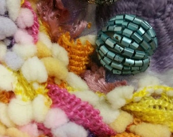 Bohemeian Tissage Hanging Decor | Wool and Beads | Rainbow Pom Pom | Wall Hanging