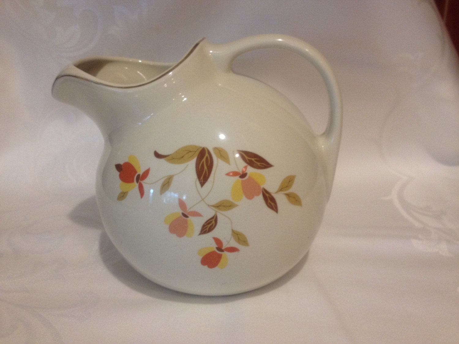 Vintage Hall's Superior Quality Kitchenware by FullHouseBySheila