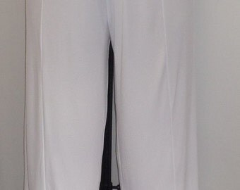 Plus Size Pants, Coco and Juan, Lagenlook Plus Size Pants, Plus Size Capris, White, Traveler Knit, Women's Crop Pant, Size 1 fits 1X, 2X