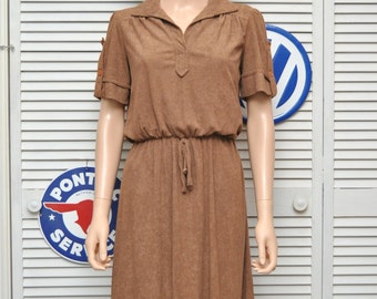 Vintage 70s Womens Terry Dress/Hazelnut Brown/Autumn color/Medium Small/short sleeve elastic waist/Theater Costume/Faux button sleeve/v-neck