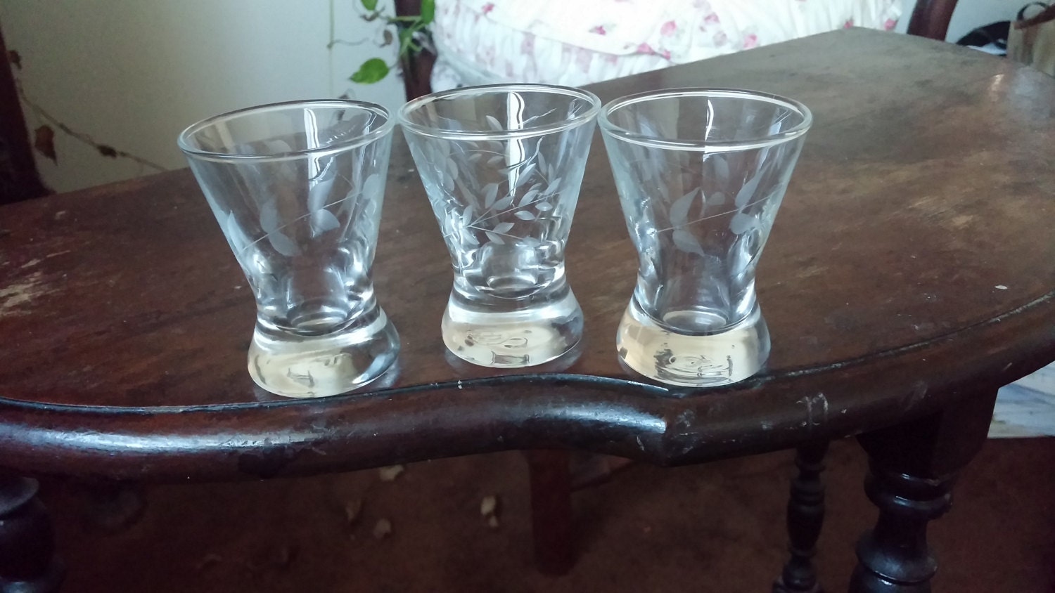 Vintage Libbey etched shot glasses/set of three