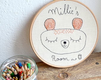 Personalized gift/Hoop embroidery/ Nursery Decor / Custom frame/ Baby shower gift/ fiber art/ embroidered name/ baby gift/ children room