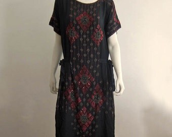 1920s Dress / 20s Flapper Dress / Beaded Silk Flapper Dress / Medium Large