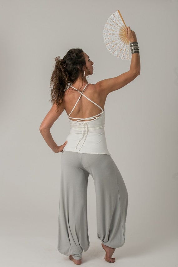 light grey yoga pants