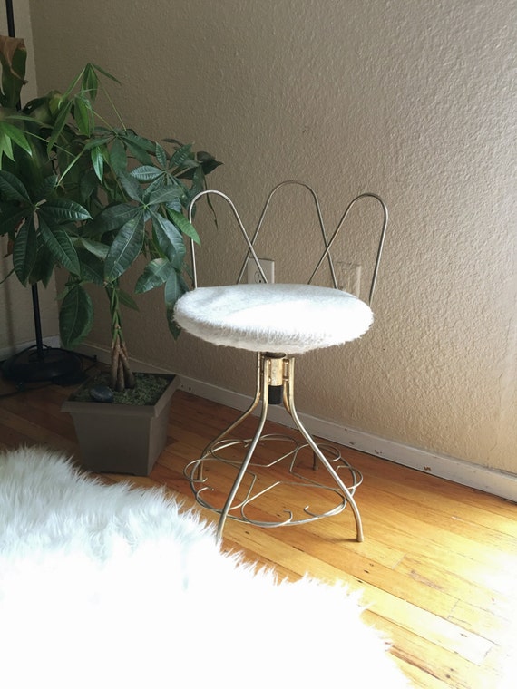 Hollywood Regency Gold Metal Vanity Chair / Stool