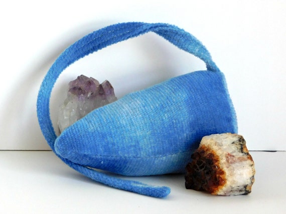 blue mouse cat toy