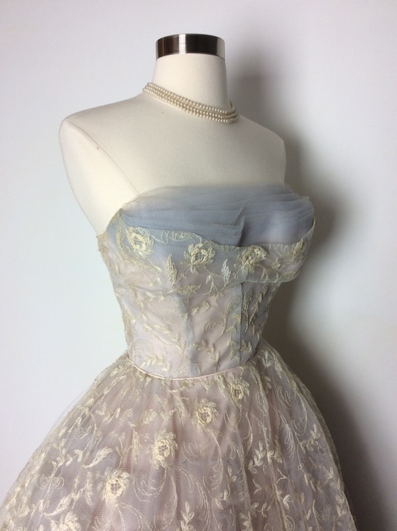 SPLENDID vintage 1950s 50s dress Cupcake Prom Wedding Tambour