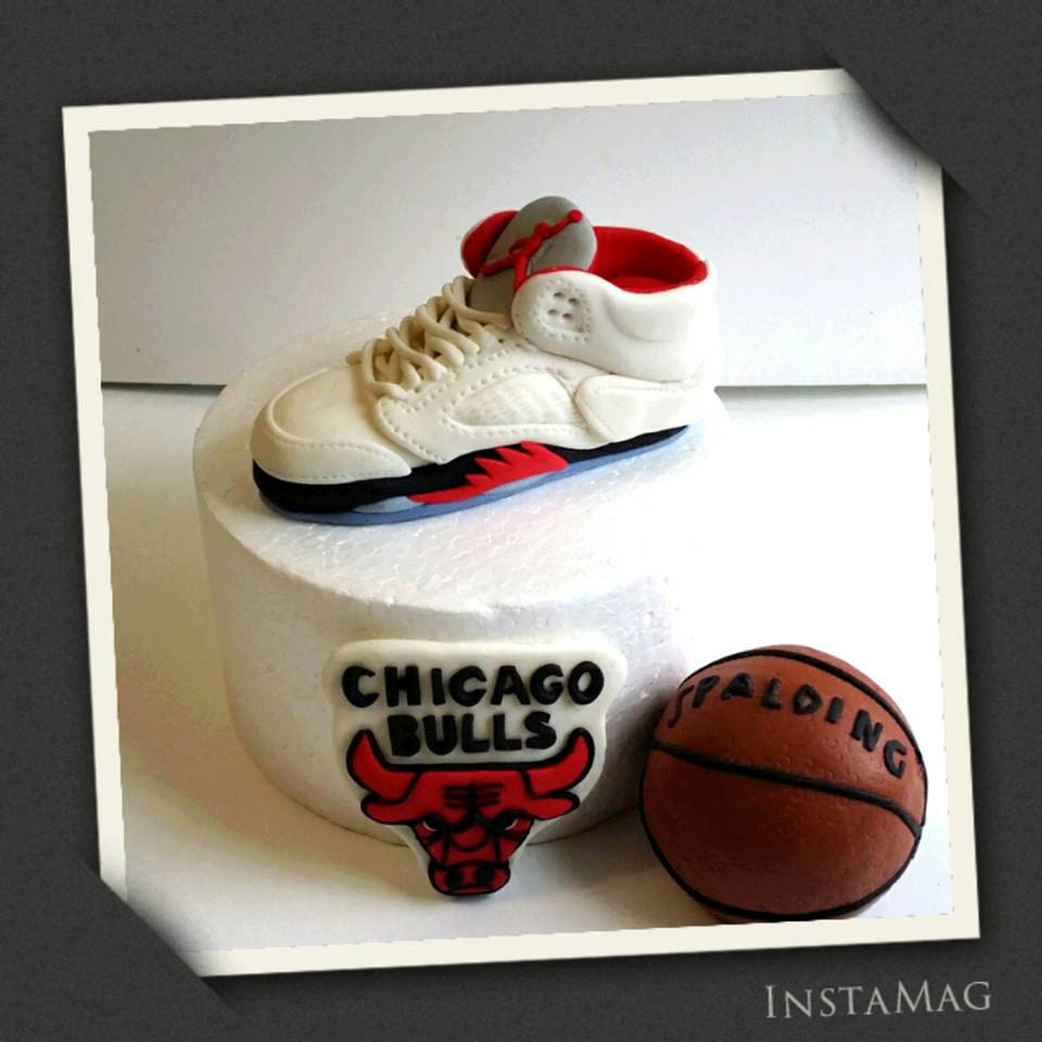 Jordan Basketball Shoe Fondant Cake Topper
