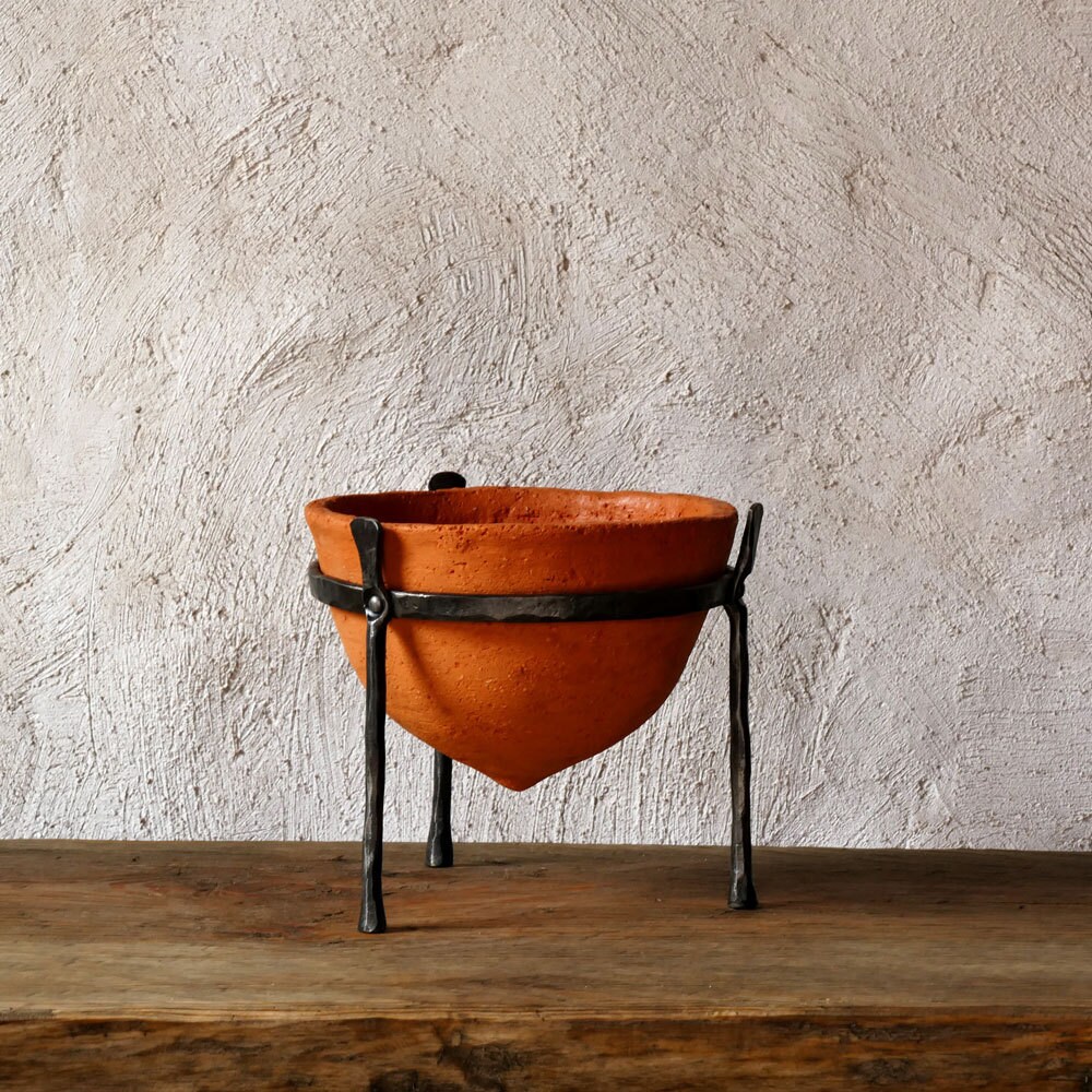 Ceramic Planter Terracotta Bowl cast iron stand