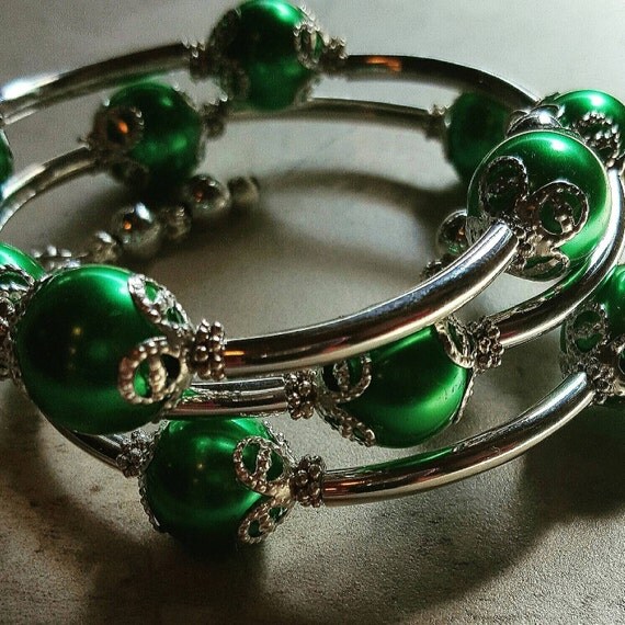 Emerald Green Pearl Wrap Statement Bracelet