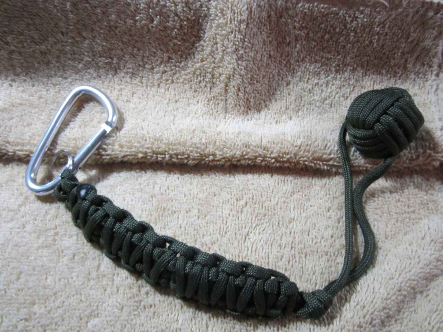 Self Defense Lanyard by AmazingParacording on Etsy