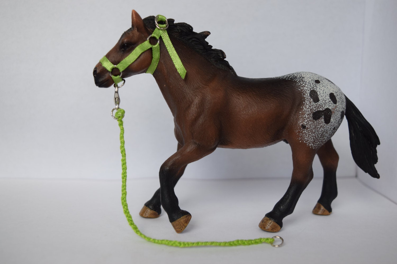 MANY COLORS Schleich Horse Halter and Lead Rope Set