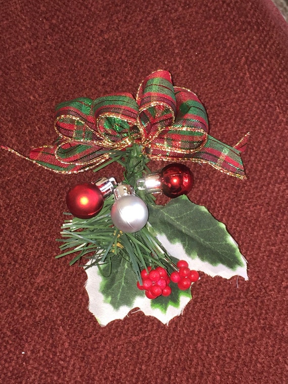 Ivy and Pine Christmas Ornaments