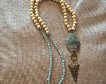 The "Mia" Wood and Jade Necklace