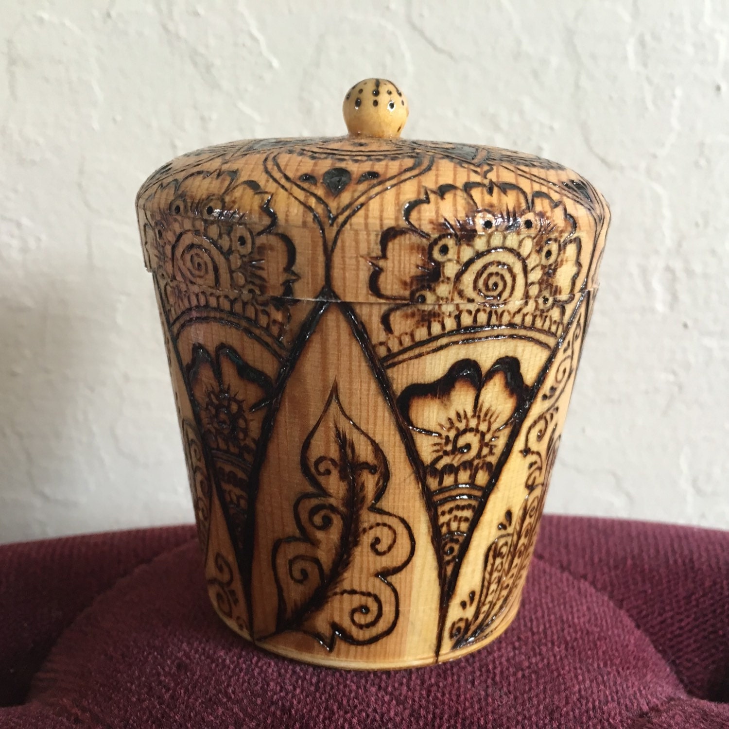 Round box by HennaonwoodDesigns on Etsy