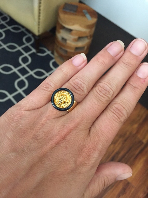 versace ring lion