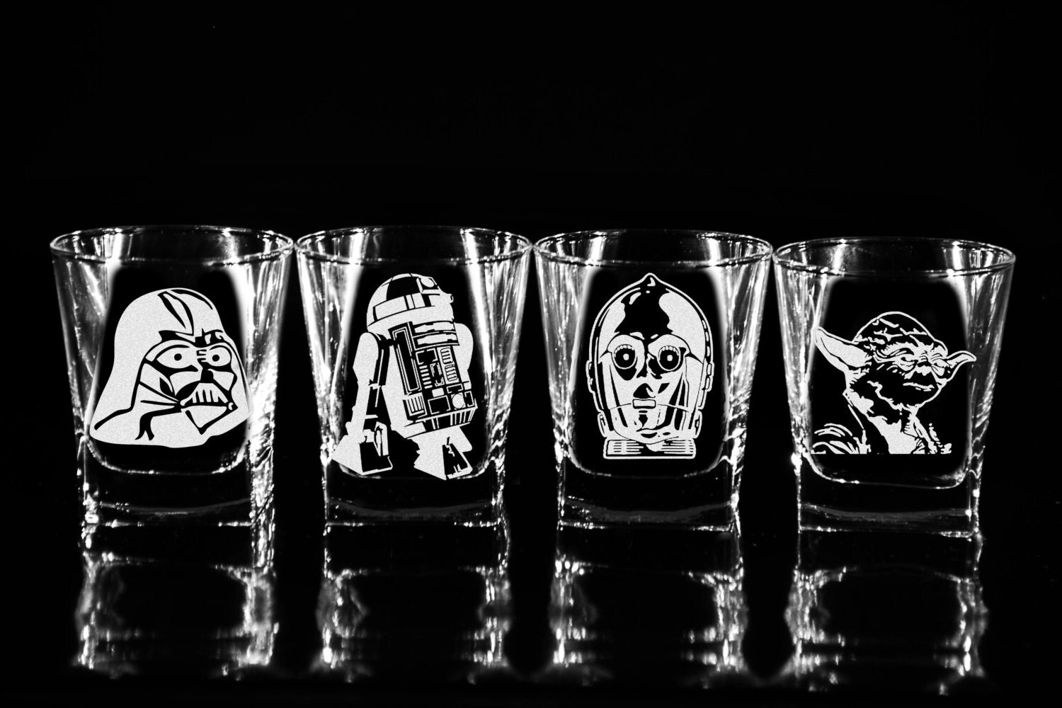 Star Wars Glass Whiskey Decanter Set 17 Oz And Glasses 4080