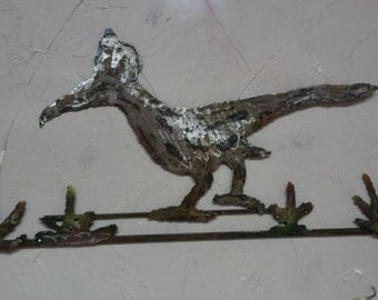 Roadrunner in repurposed metal