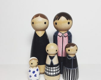 Custom Peg Doll Family of 5 - Peg People painted to match your photo or descriptions