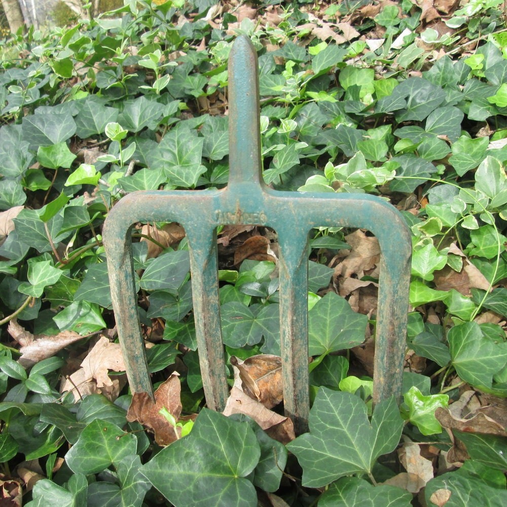 Vintage Pitchfork/ Potato Fork Four Tine Rusty Green Tool