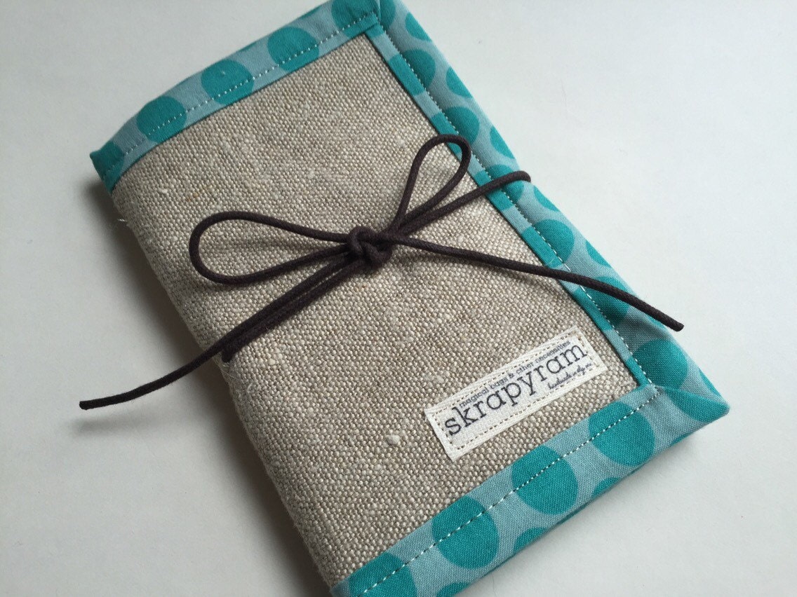 Linen Needle Book Sewing Needle Case Travel Sewing by skrapyram