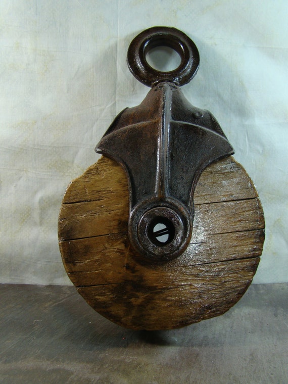 Antique Barn Pulley / Industrial