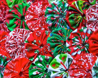 Fabric CHRISTMAS Applique 1 1/2 Inch 60 YO YO Headband Barrette Hair Clip Trim
