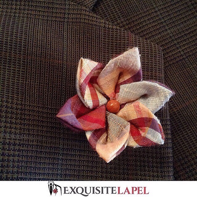 Handmade Lapel Flower Pins by exquisitelapel on Etsy