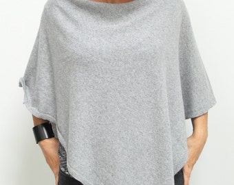 GRAY PONCHO wrap, poncho cape, spring fashion, gift ideas, spring fashion accessories, Light grey poncho, gift ideas, wool poncho WRAP