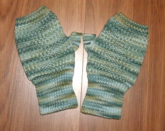 Fingerless gloves made from merino wool