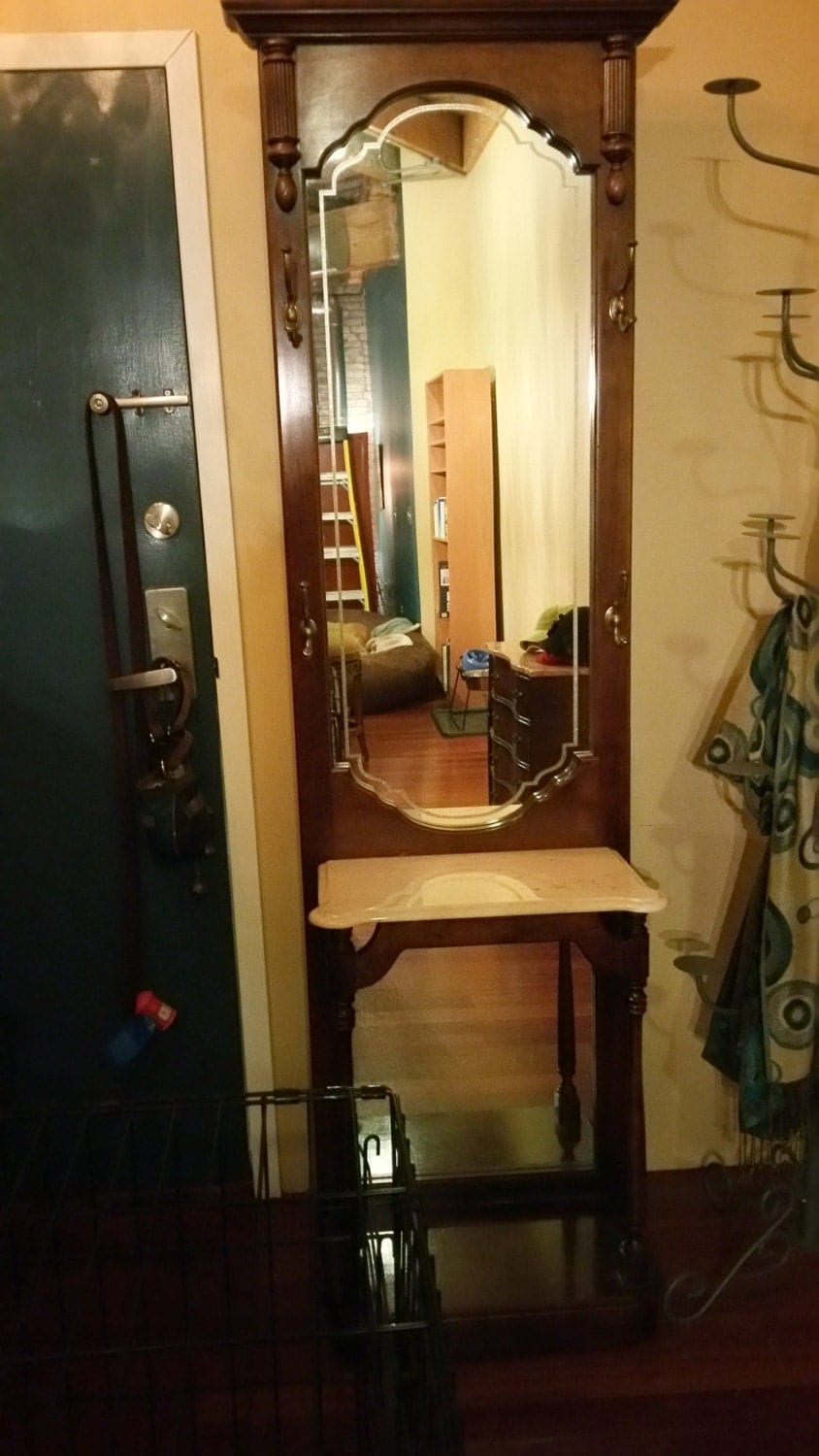 PULASKI Antique Hall Tree, Coat Rack Vintage Furniture, Hand Crafted