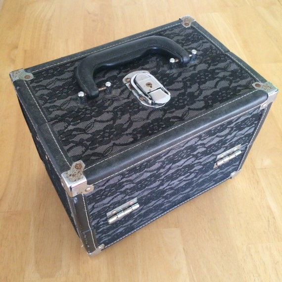 caboodles black makeup case