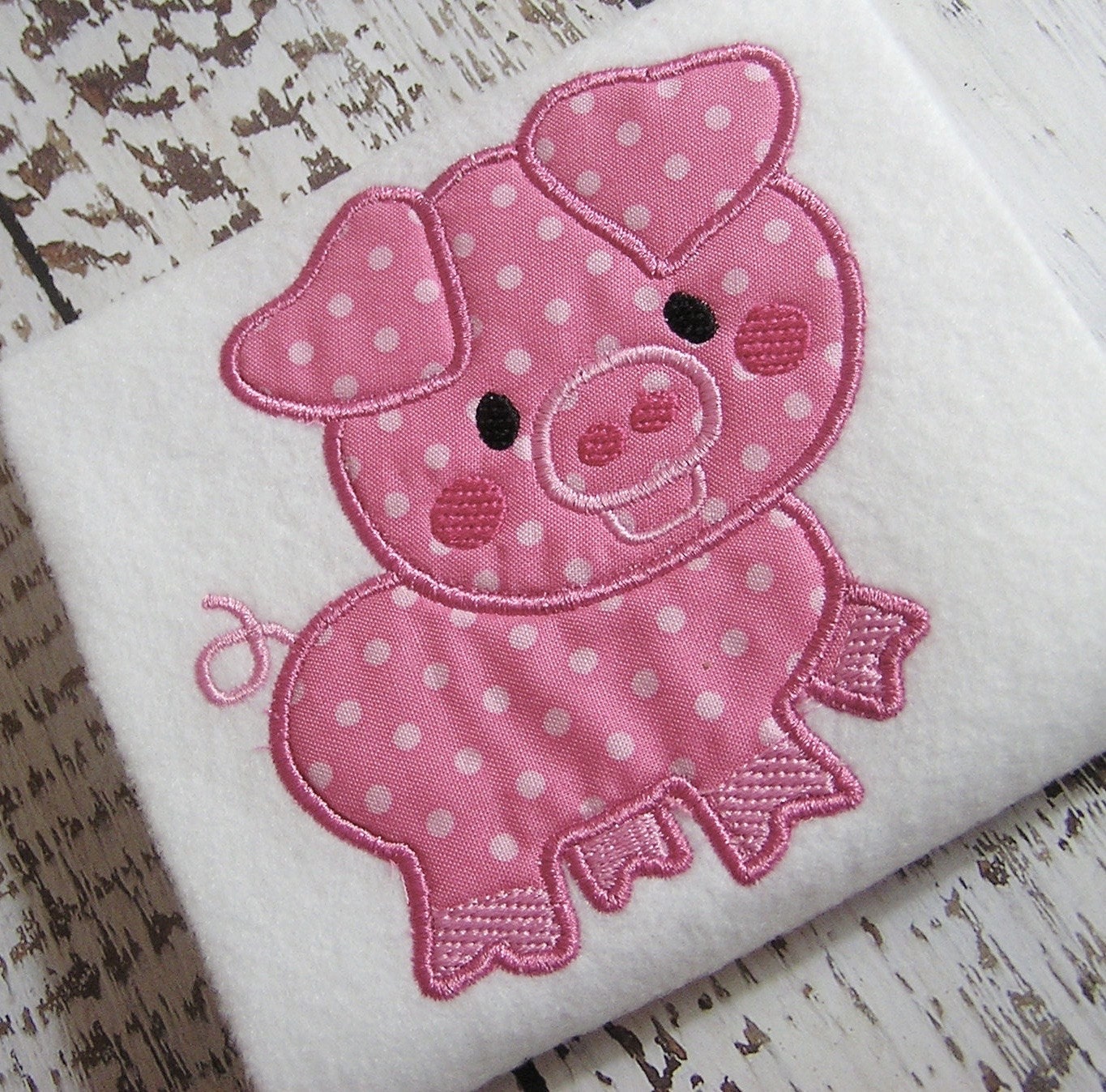 Appliqué pig machine embroidery design embroidery pig farm