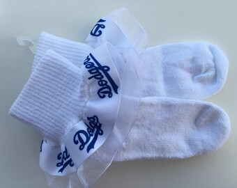 Super cute Dodgers Ruffle Socks + Add Bows