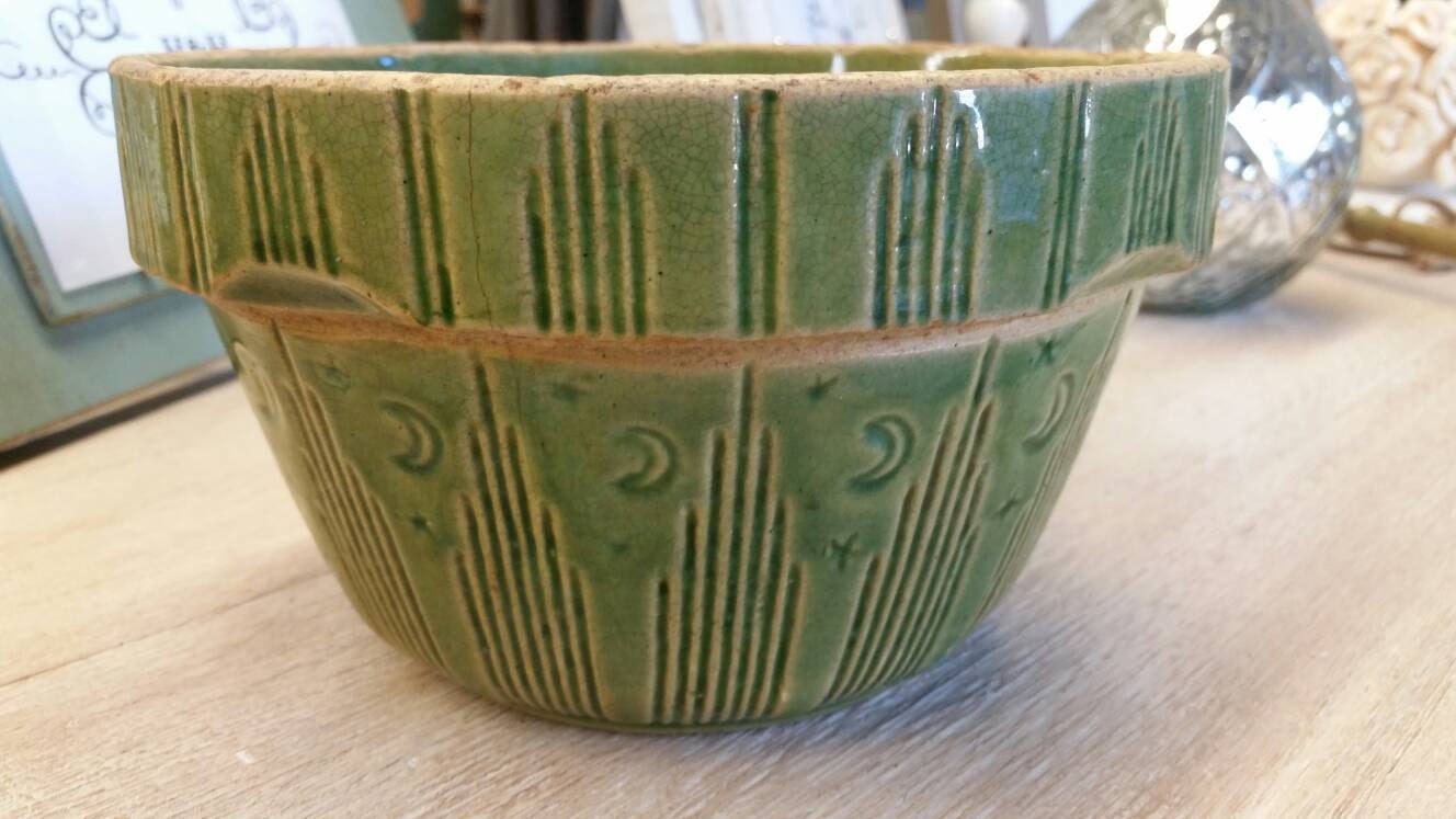 Watt Pottery Green Moon and Stars Green Glazed Yellow ware
