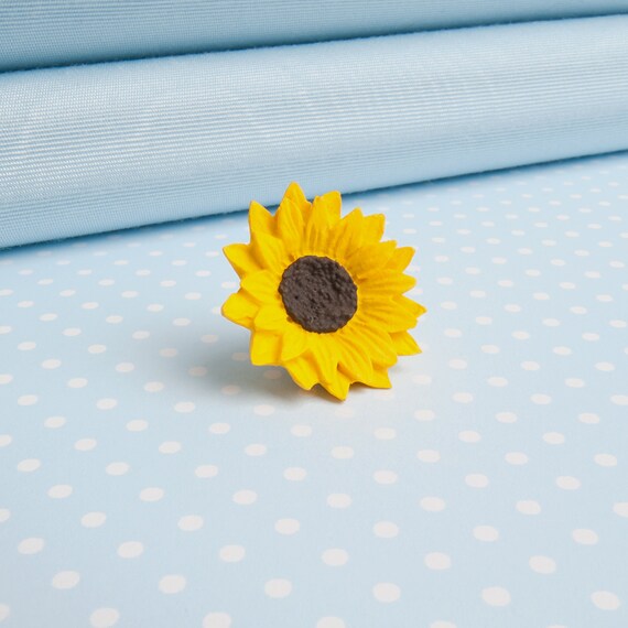 Sunflower Lapel Pin